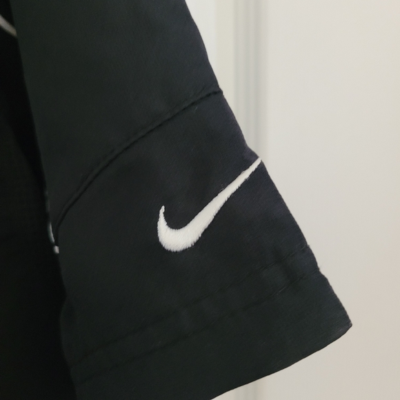 VTG Men Size M Nike Team Dri-fit USF Bulls University of South Florida pullover - Picture 5 of 13